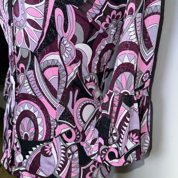 VINTAGE INC Women's Pink and Black Patterned Button Down Top - Picture 9 of 10